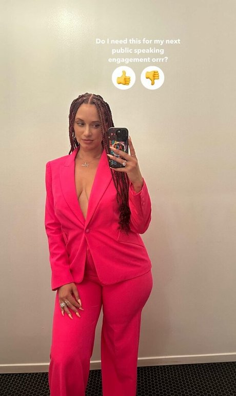 Yesjulz naked star picture