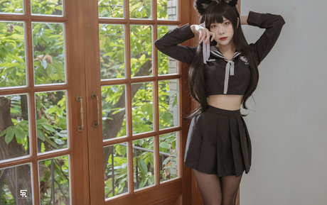 dami amond nice star photos