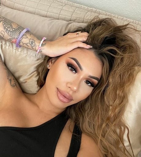 miss vi model best pics