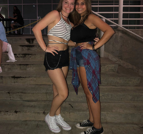 Caroline Casbon perfect model photo