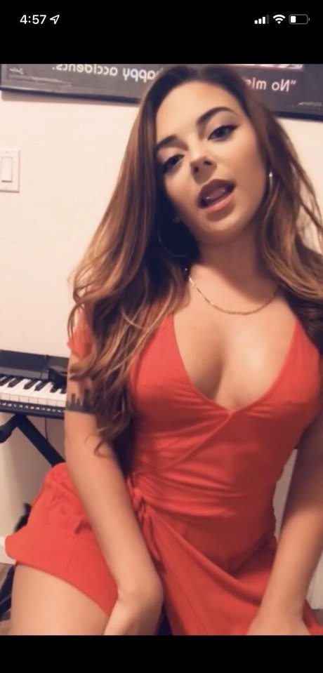 nawdeeuhh sex pornstar image