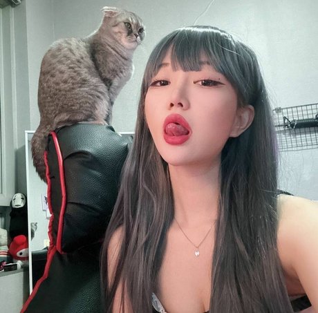 satanmate model nudes images