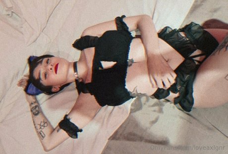 loveaxlgnr model porn pics