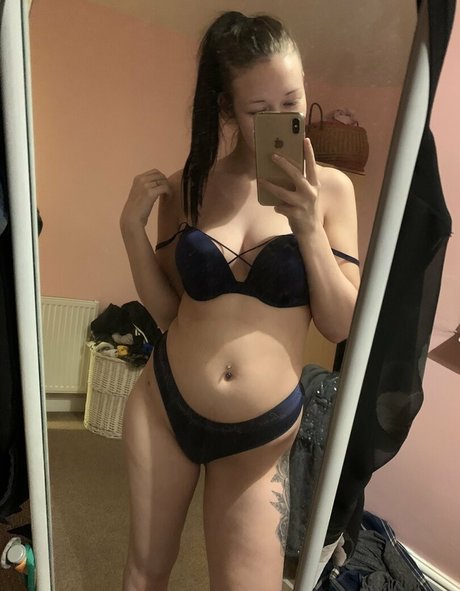 cara99xx xxx model img