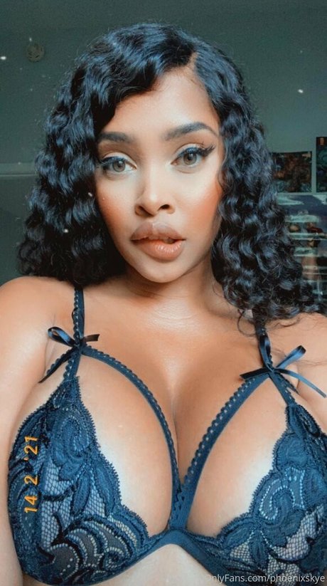 phoenixskye Profile pic