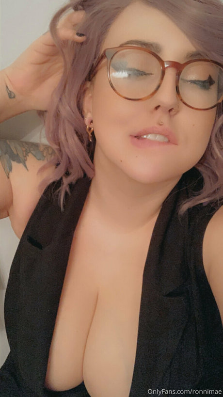 ronnimae hot pornstar galleries