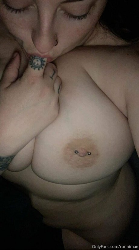 ronnimae erotic actress img