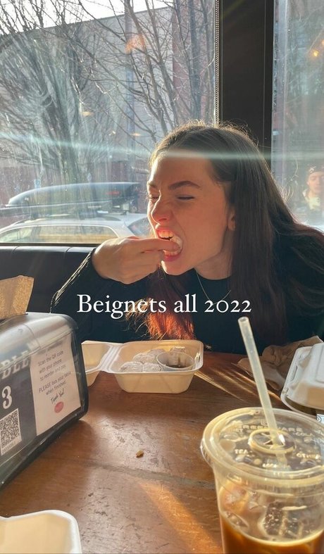 Lizzydm beautiful star picture