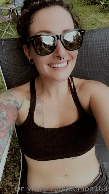 demon169 star exclusive pics