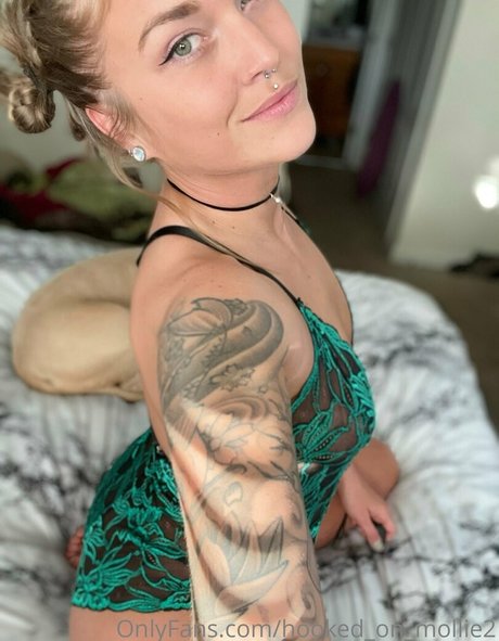 hooked on mollie2 pretty pornstar images