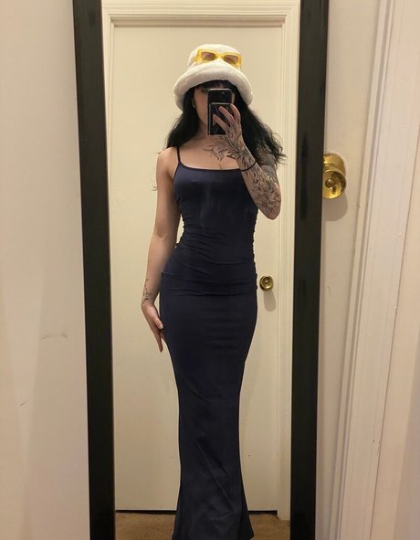 Amberthevalkyrie model exclusive photo