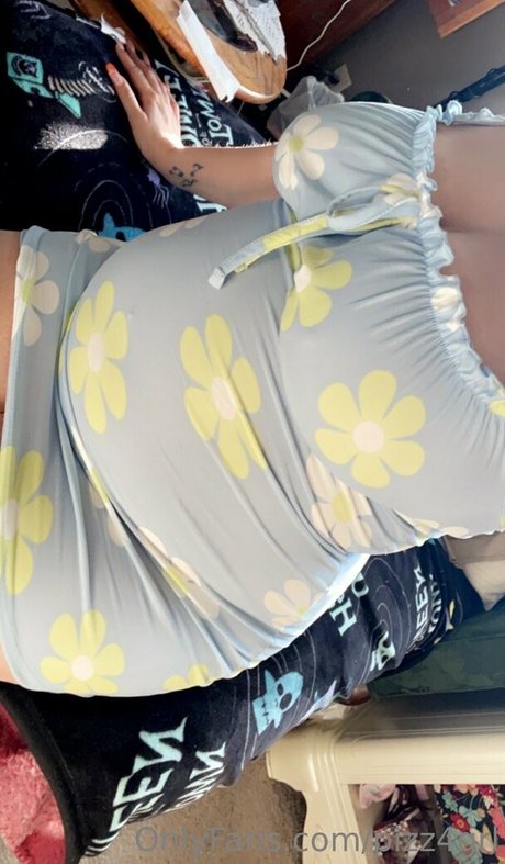 pizz4grl pornographic model gallery