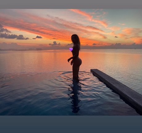 Montana Brown hd star pic