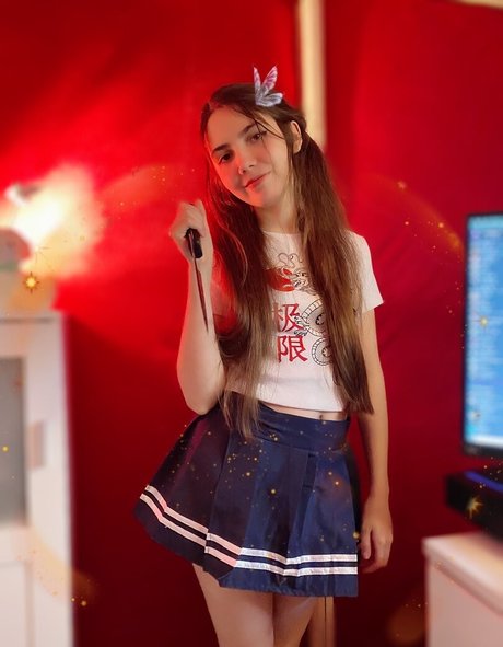 ThePianoDragon_ star adult pic