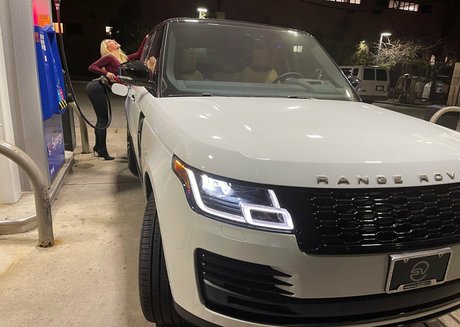 Courtney Taylor adult model image