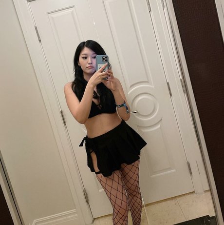 Kang Hee Yoon best model img