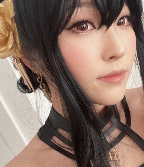 Kang Hee Yoon nude model img