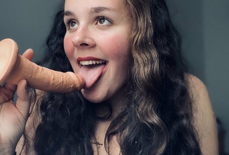 bjqueen23 pornographic star images