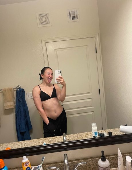 old lady onlyfans exclusive img