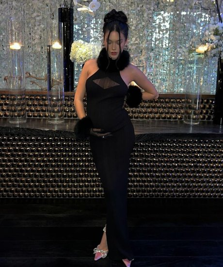 Amanda Steele beautiful actress photos