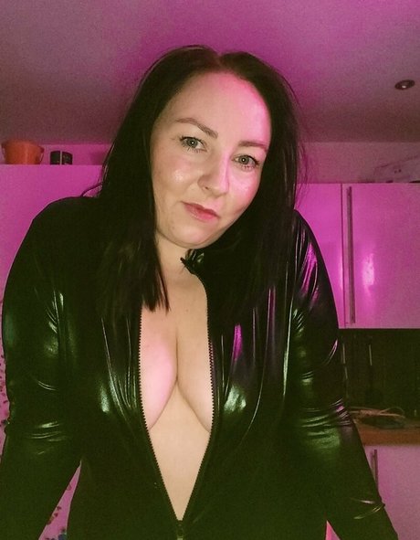 cucktalesuk pretty actress gallery