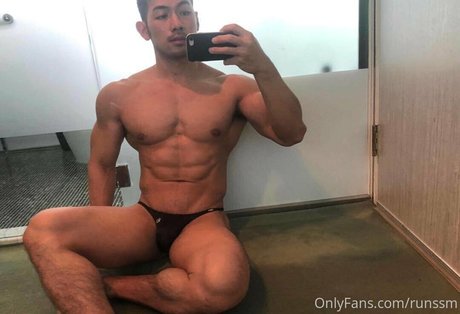 runssm xxx pornstar picture