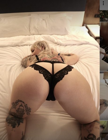 Holli Marie high quality model archive