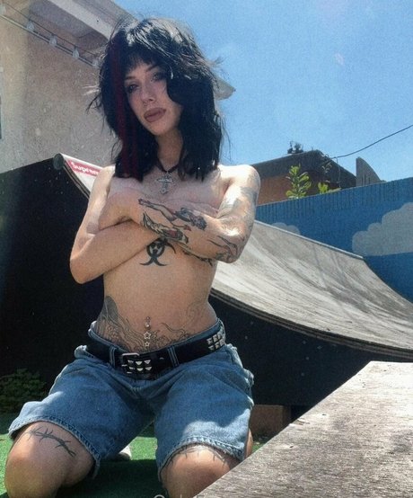 itspaigeparis art actress photos