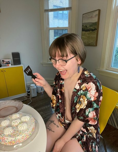 gendersmash xxx pornstar pic