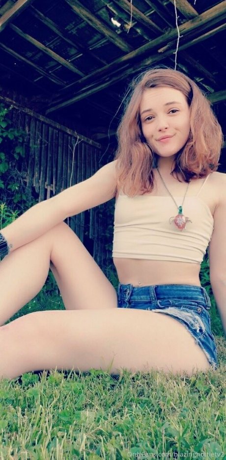 blazinghottietv2 pornstar xxx photo