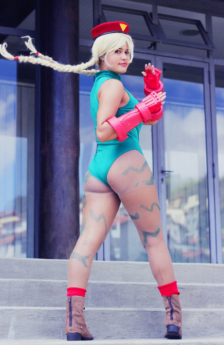 naycfreitas pretty actress images