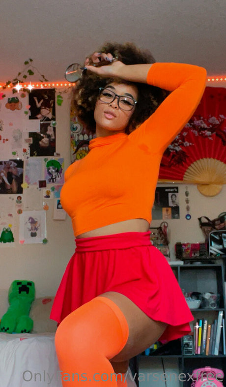 varsenexfree nude actress gallery