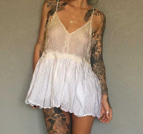 Depop Wins pornstar nude archive