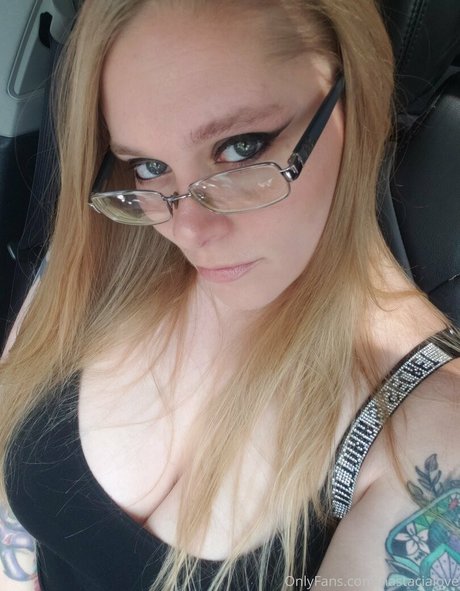 nastacialove xxx actress pic