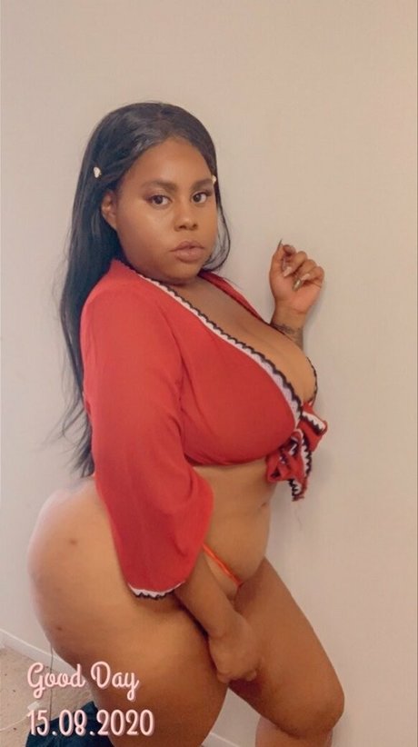 dangercurves model nude images