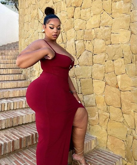 MissAssi adult star picture