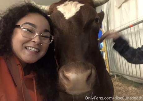 disc0untdeath model gallery