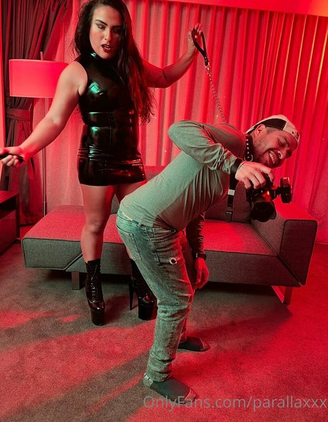 parallaxxx star hot archive