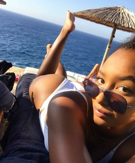 Naomi Schiff pornstar best pics