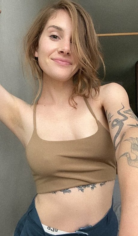 Josiexmoon hot pornstar gallery