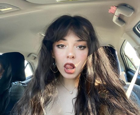 ezsy nudes star images