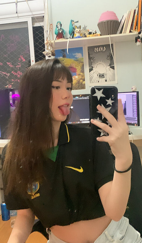 Kikira02 model xxx pictures