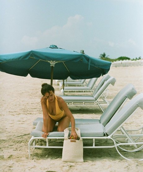 Betsy Alvarez adult actress images