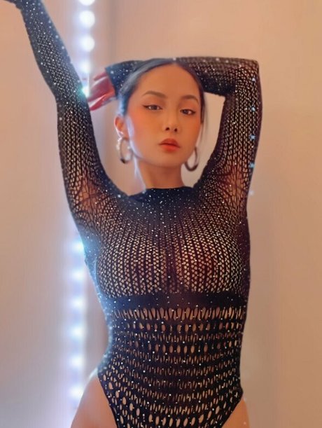 pretty onlyfans perfect image