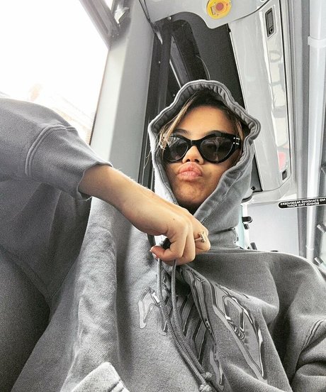 Emma Raducanu nice actress picture