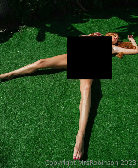 Mrsrobinsonxo top model pictures