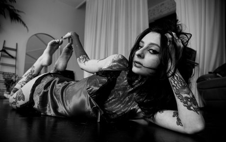 yo landi black sex star photo