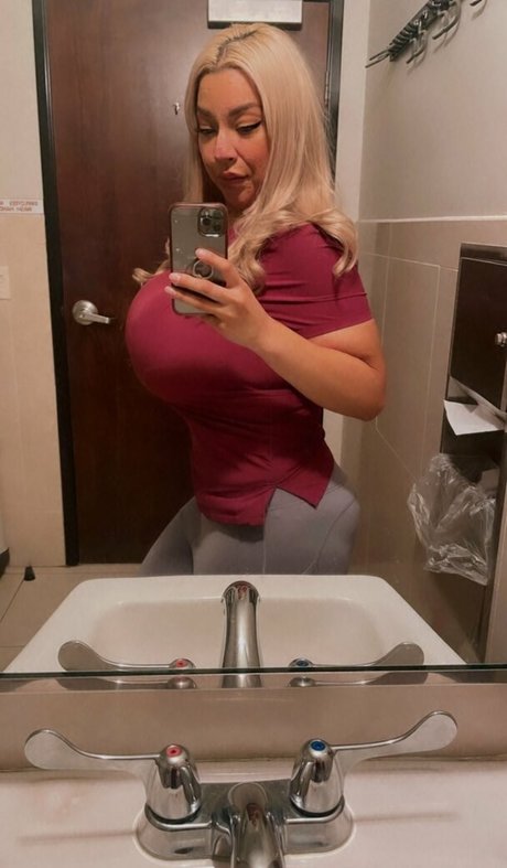 BambiBimboDoll sexy pornstar pic