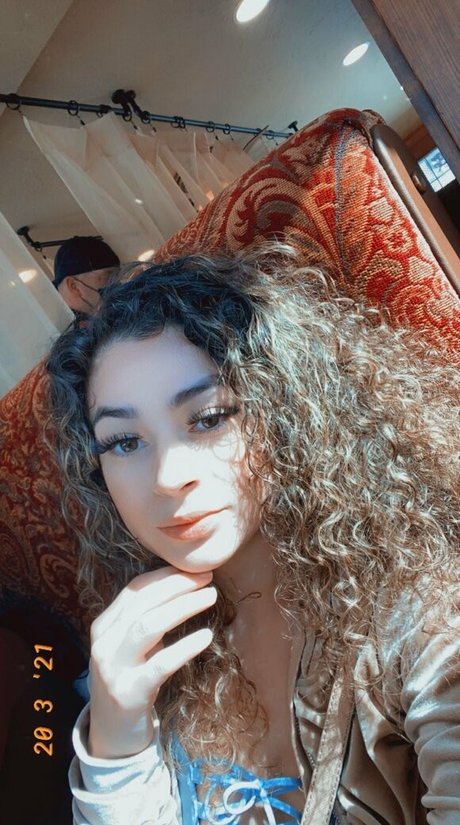 elonababyy star beautiful gallery