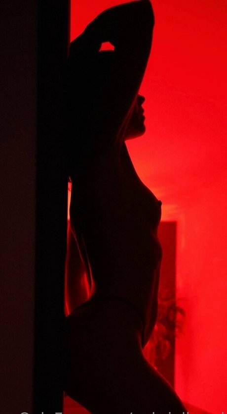 gabriellered beautiful model photo